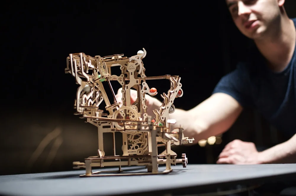 Ugears Pista da biglie Marble Run 1